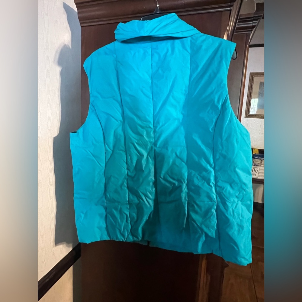 Coldwater Creek Teal Puffer Vest - Picture 3 of 3